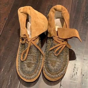 House of Harlow Maddie Beaded Moccasin Booties
